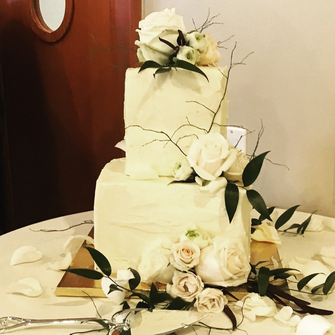 2 tier online wedding cake