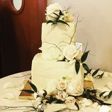 Load image into Gallery viewer, Two Tier Wedding Cakes